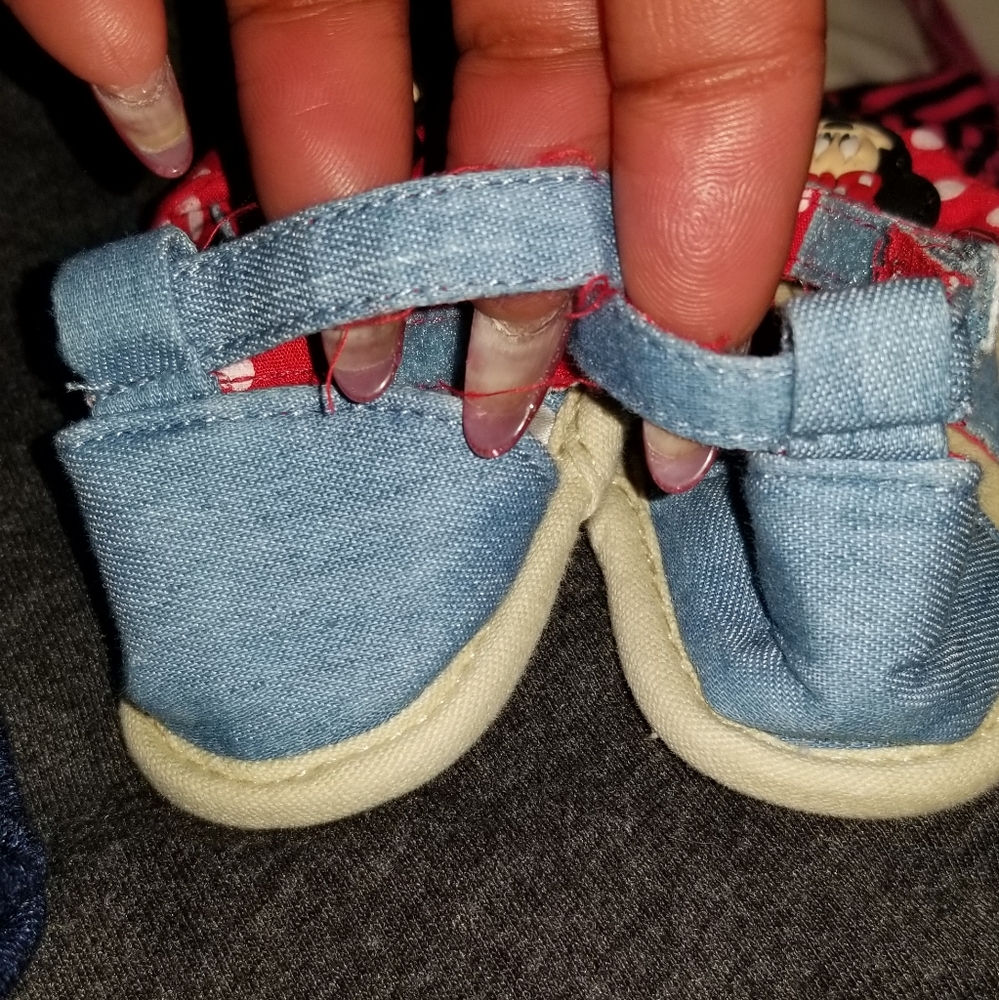 Sandals - Picture 2 of 4